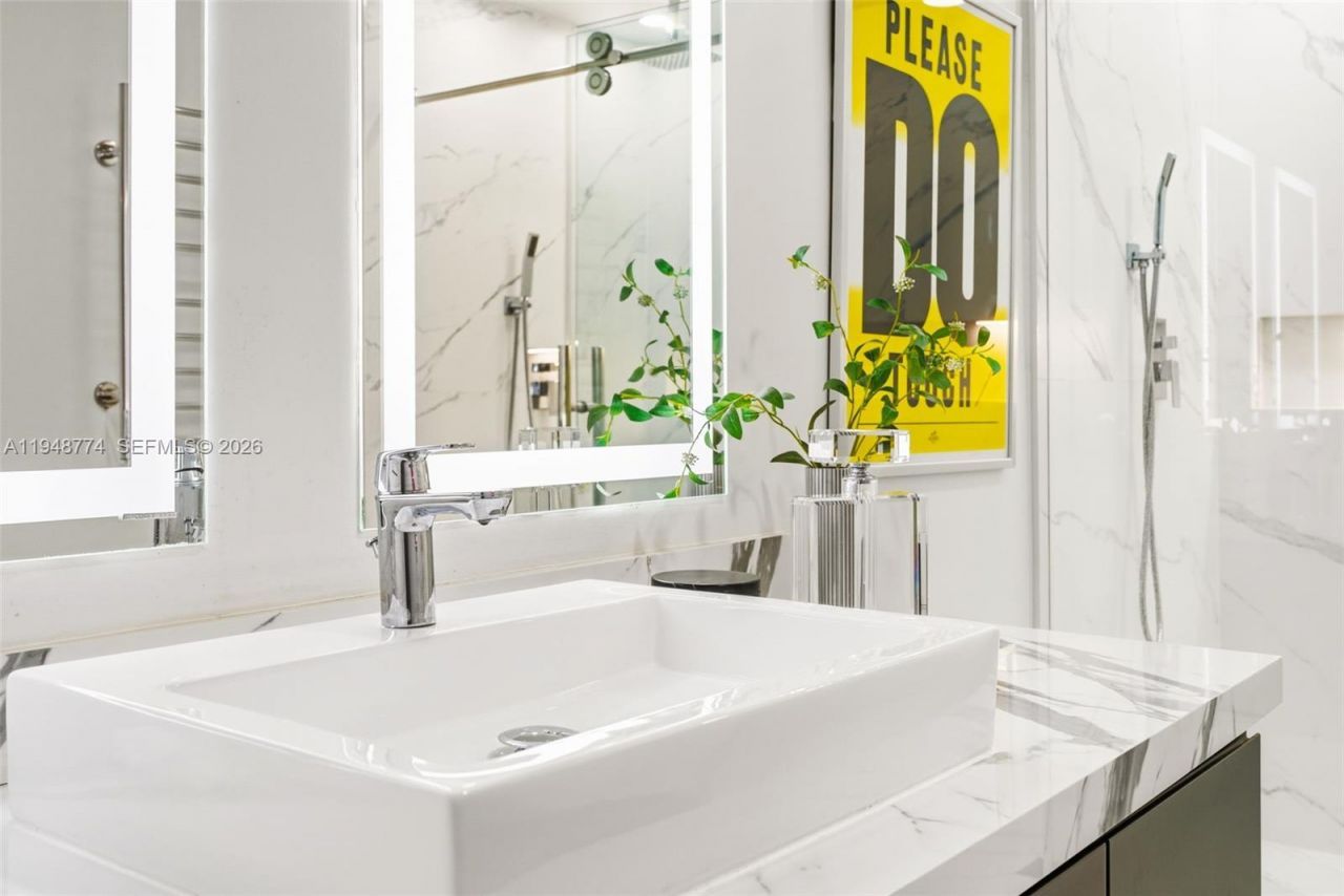 3301 NE 1st Ave, Unit H0805, Miami, FL 33137 Photo