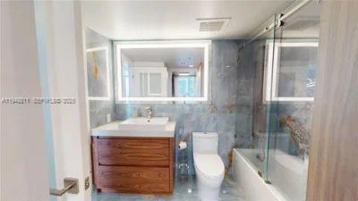 1750 N Bayshore Dr, Unit 2803, Miami, FL 33132 Photo