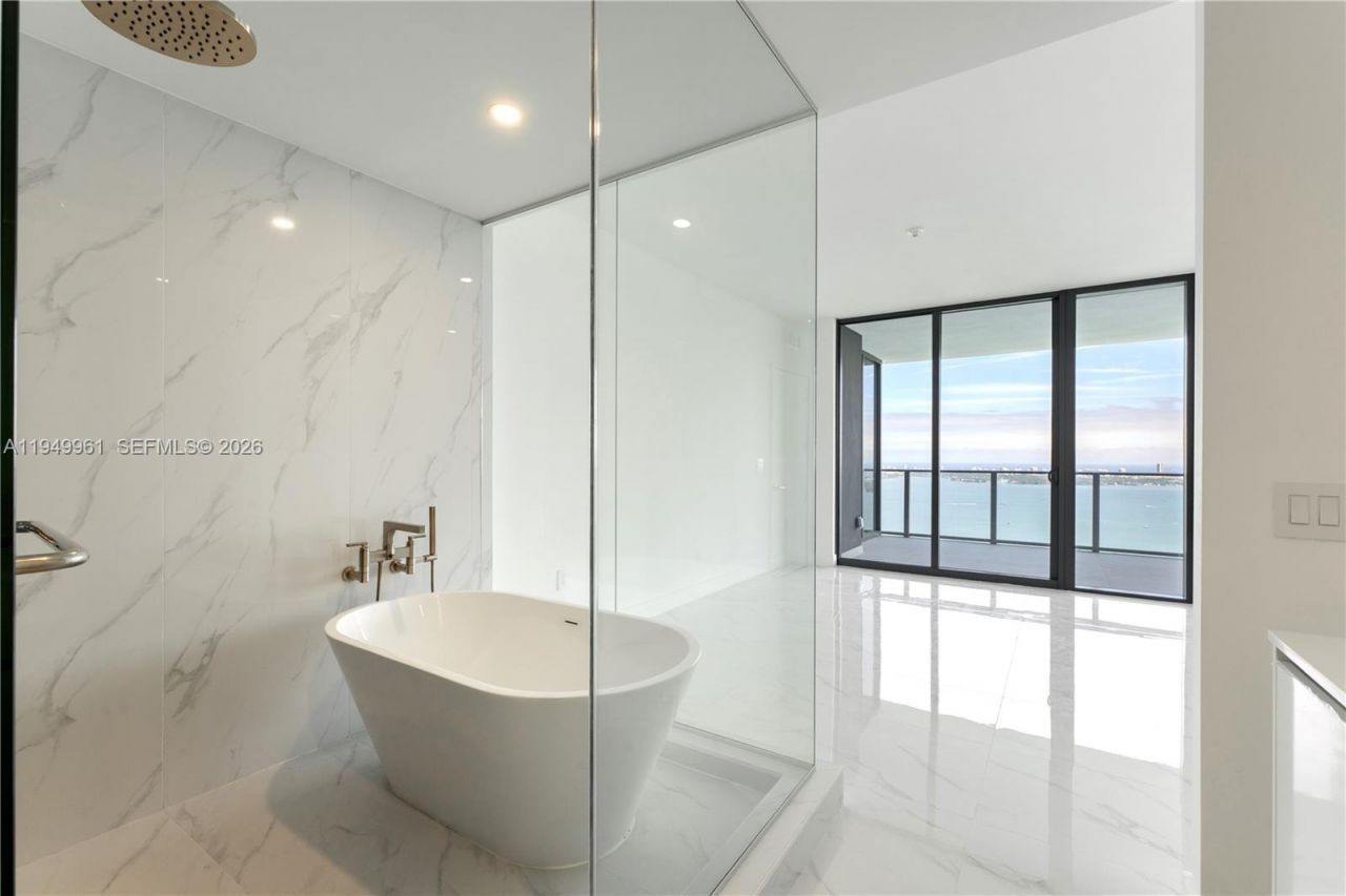 700 NE 24th Street, Unit 4503, Miami, FL 33137 Photo