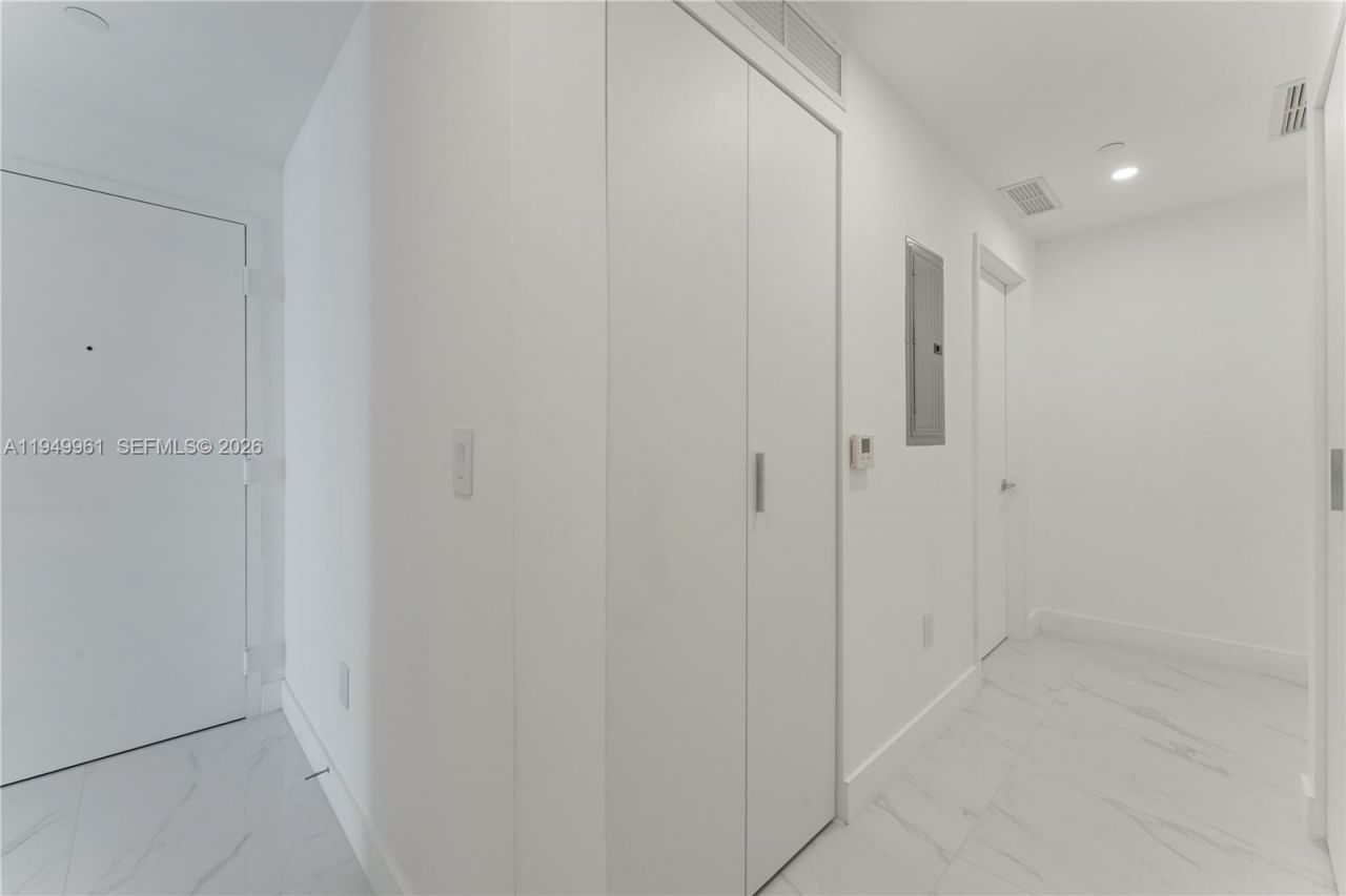 700 NE 24th Street, Unit 4503, Miami, FL 33137 Photo