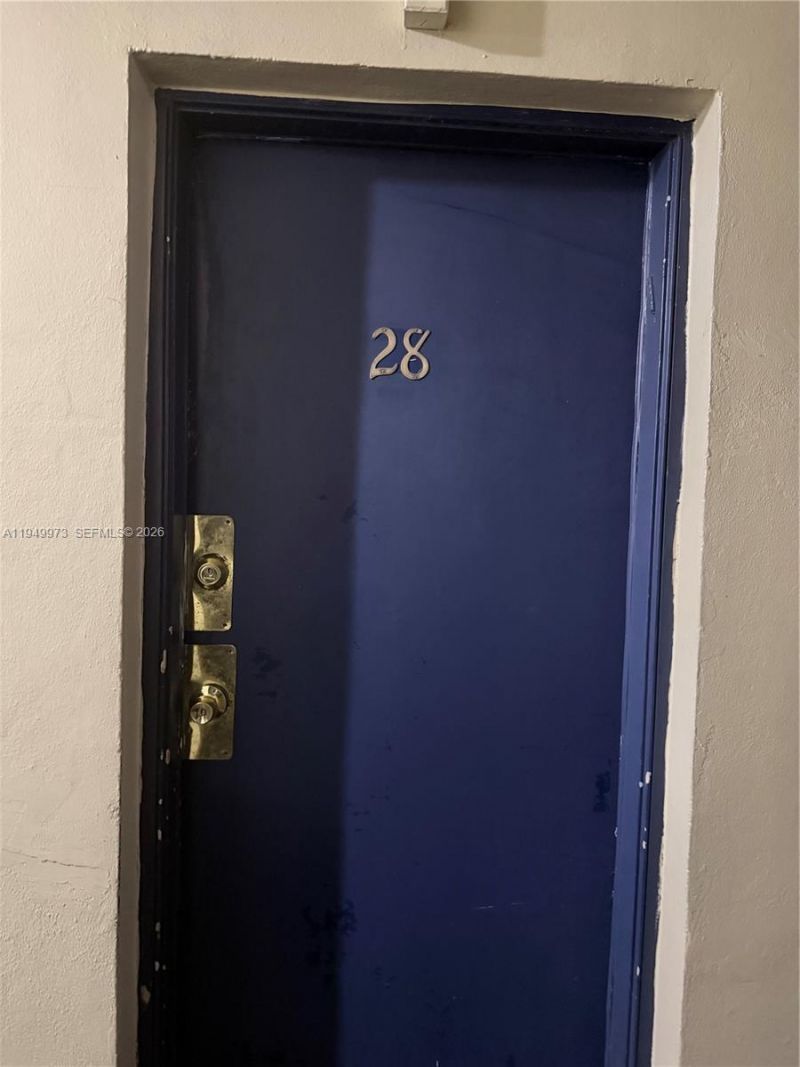 11930 NE 19th Dr , Unit 28, North Miami, FL 33181 Photo