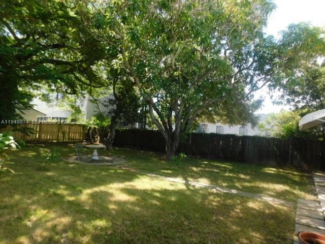 424 NE 72nd St, Miami, FL 33138 Photo