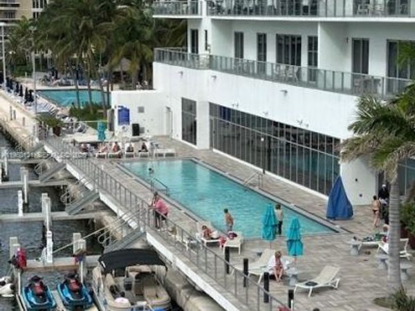 4010 S Ocean Dr, Unit R2702, Hollywood, FL 33019