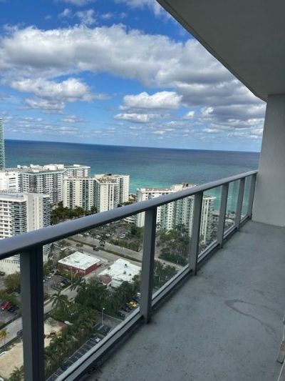 4010 S Ocean Dr, Unit R2702, Hollywood, FL 33019 Photo