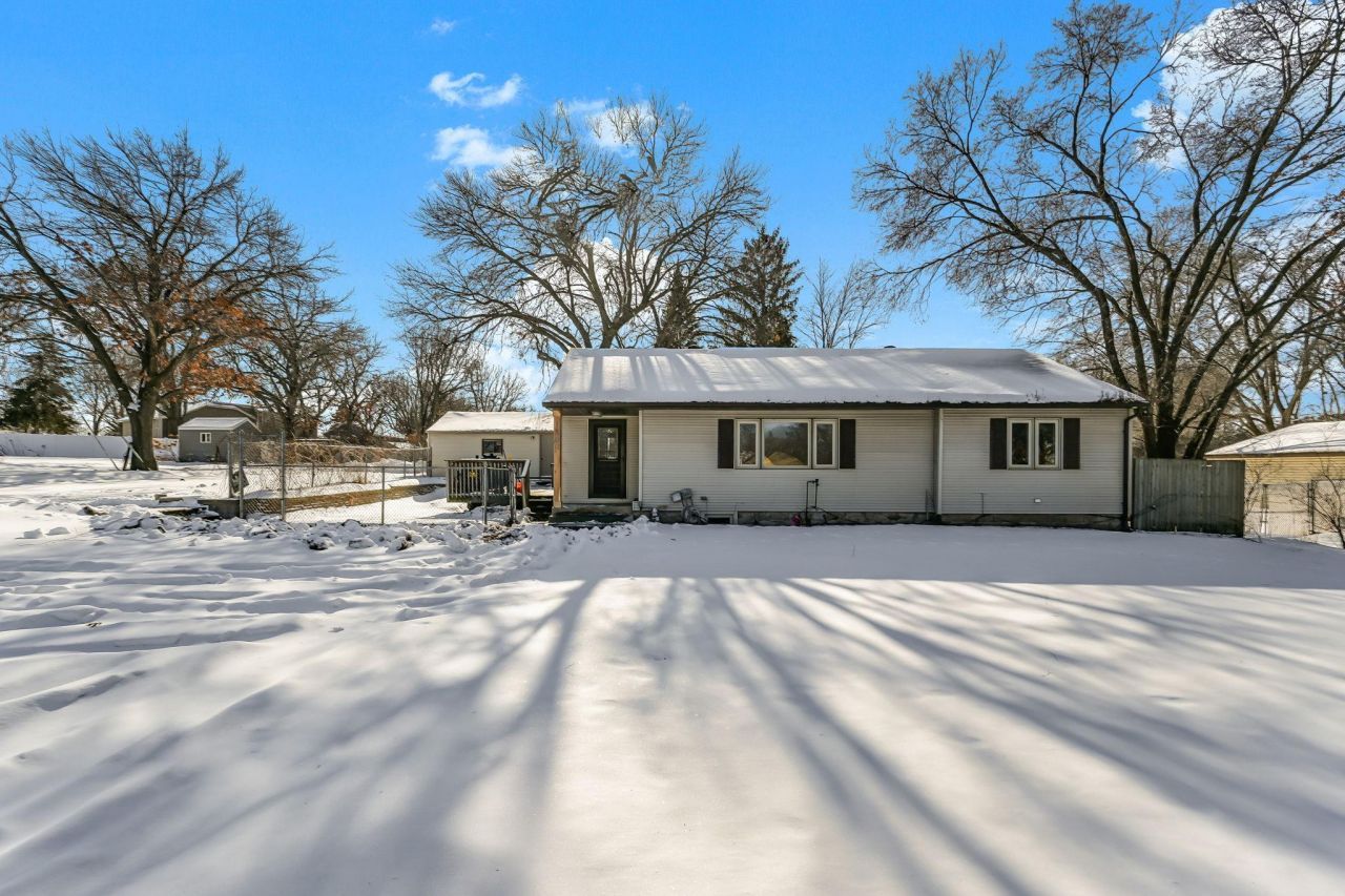 1800 131st Avenue NW Coon Rapids, MN 55448