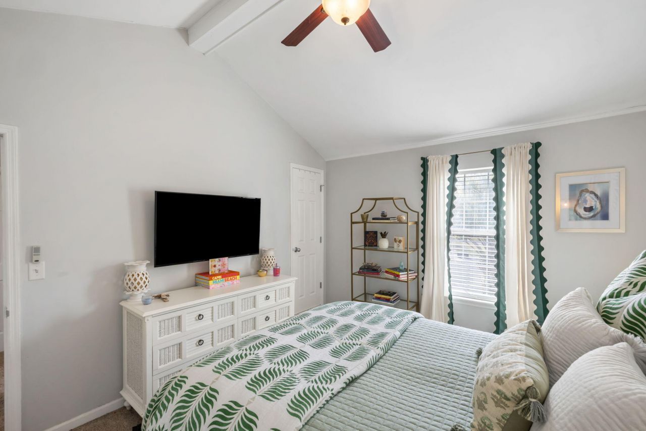 851 Ramblewood Circle Photo 16