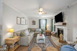 851 Ramblewood Circle photo 4