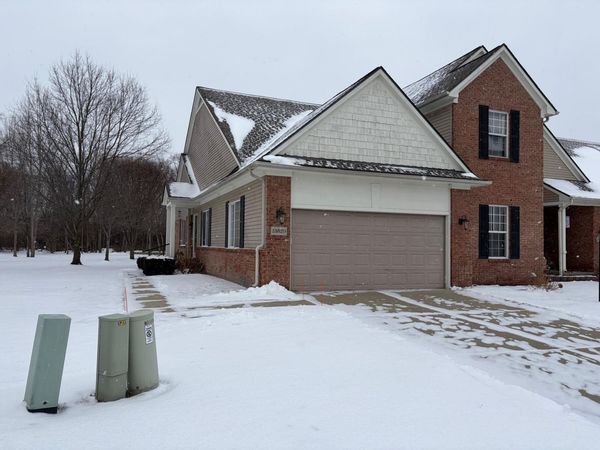 13529 Christina Lane, Belleville, MI 48111