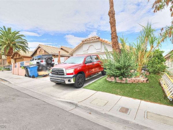 5420 Moonstruck Avenue, Las Vegas, NV 89107