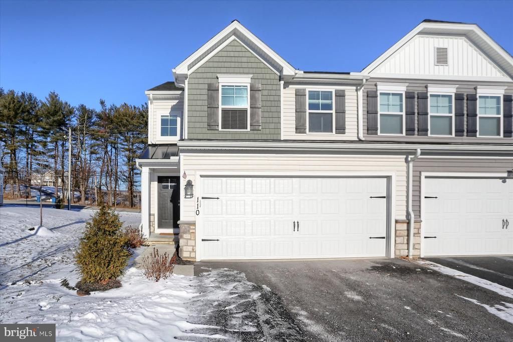 110 Emma Circle, Harrisburg, PA 17112 Main Photo