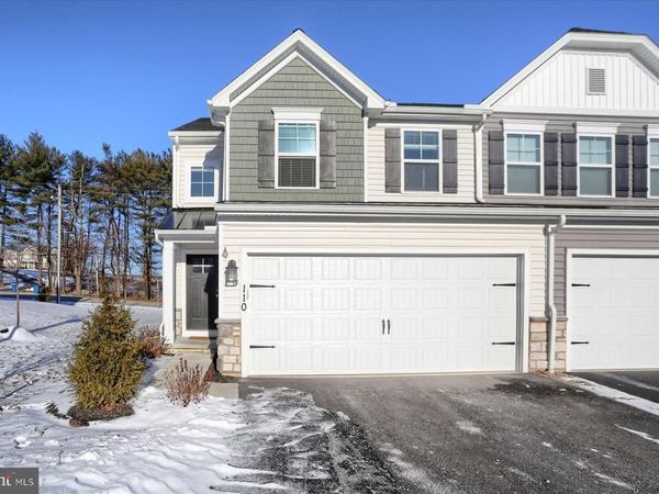 110 EMMA CIRCLE, HARRISBURG, PA 17112