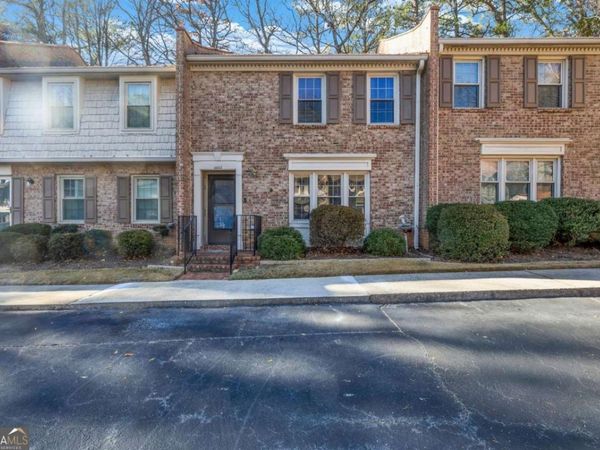 3403 Ashwood Lane, Chamblee, GA 30341