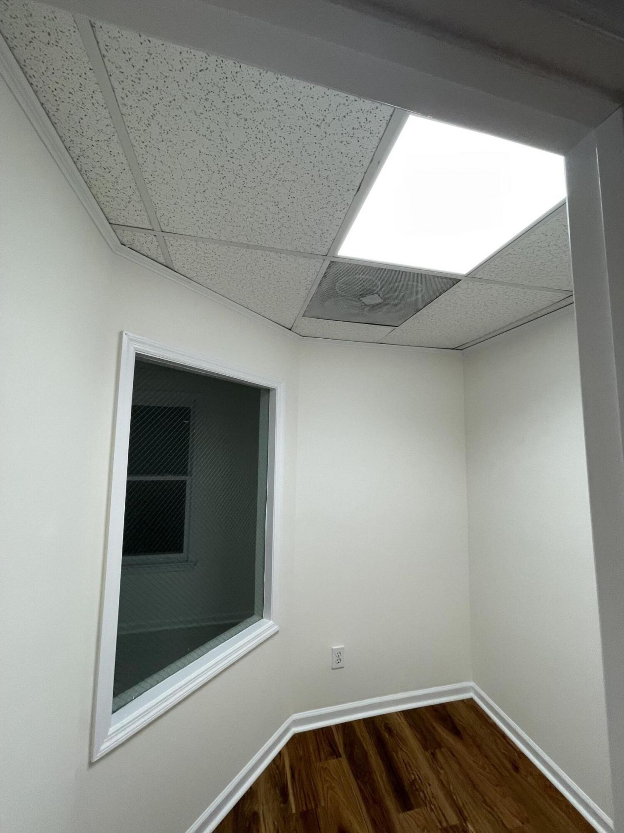 2225 Ashley Crossing Drive Photo 13