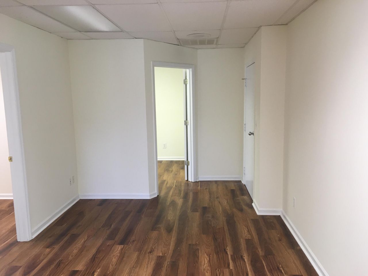 2225 Ashley Crossing Drive Photo 8