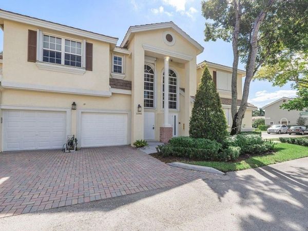 12342 NW 10th Dr, Unit D-9, Coral Springs, FL 33071