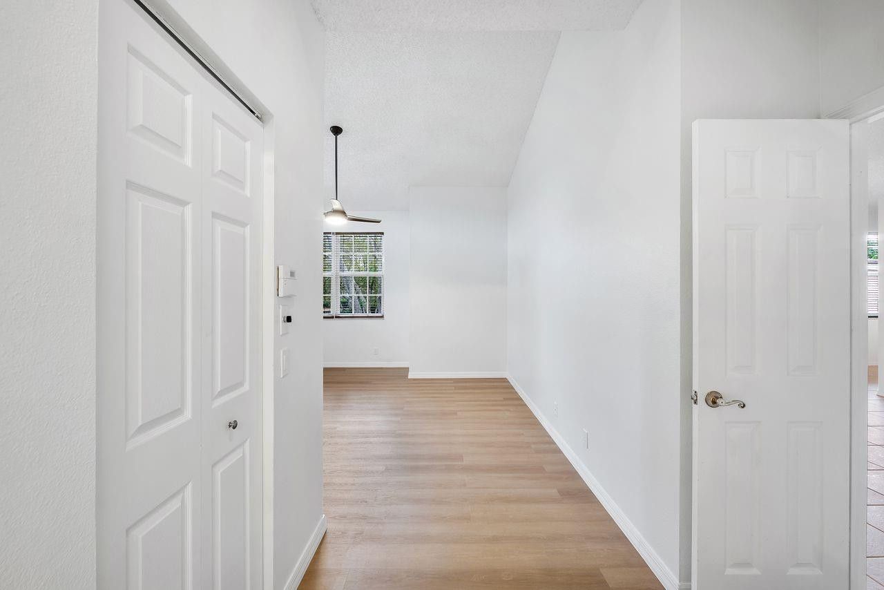 12342 NW 10th Drive, Unit D-9, Coral Springs, FL 33071 Photo