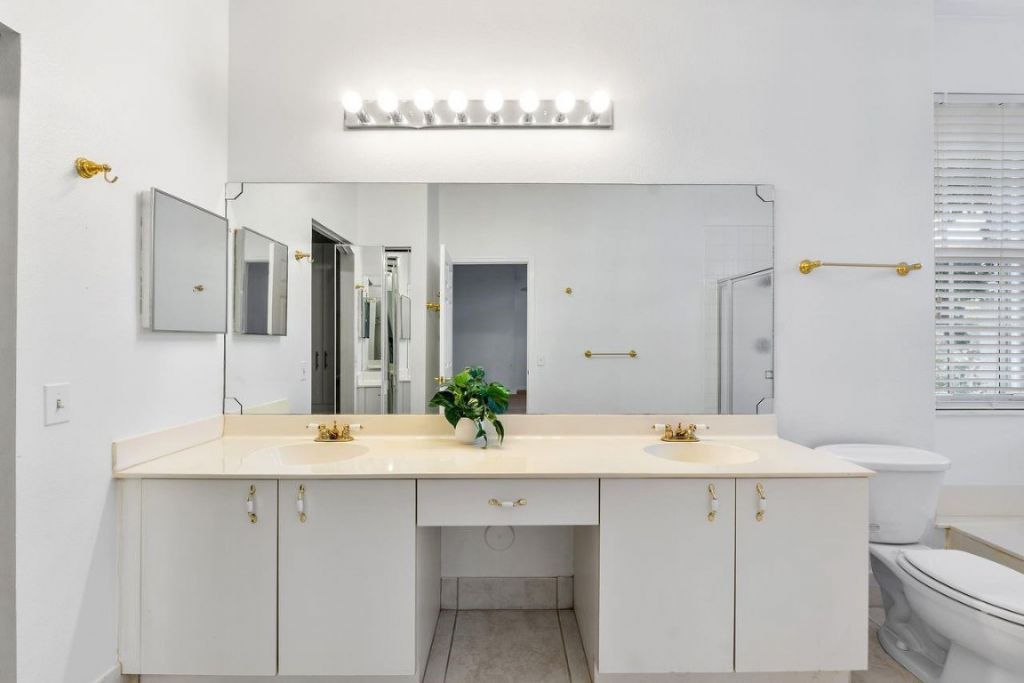 12342 NW 10th Drive, Unit D-9, Coral Springs, FL 33071 Photo