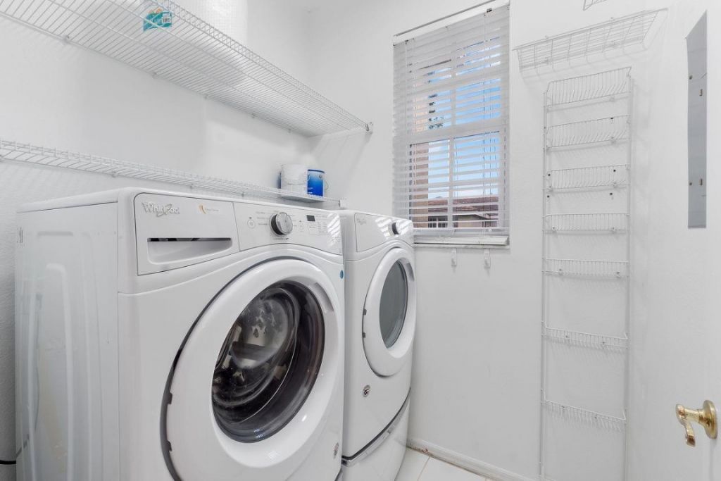 12342 NW 10th Drive, Unit D-9, Coral Springs, FL 33071 Photo