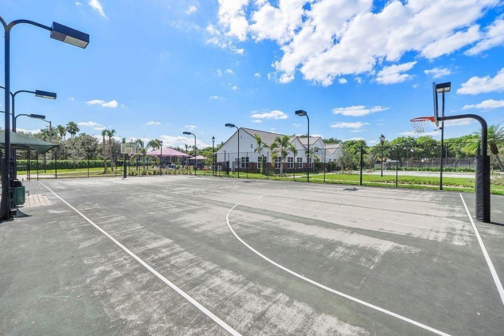 12342 NW 10th Drive, Unit D-9, Coral Springs, FL 33071 Photo