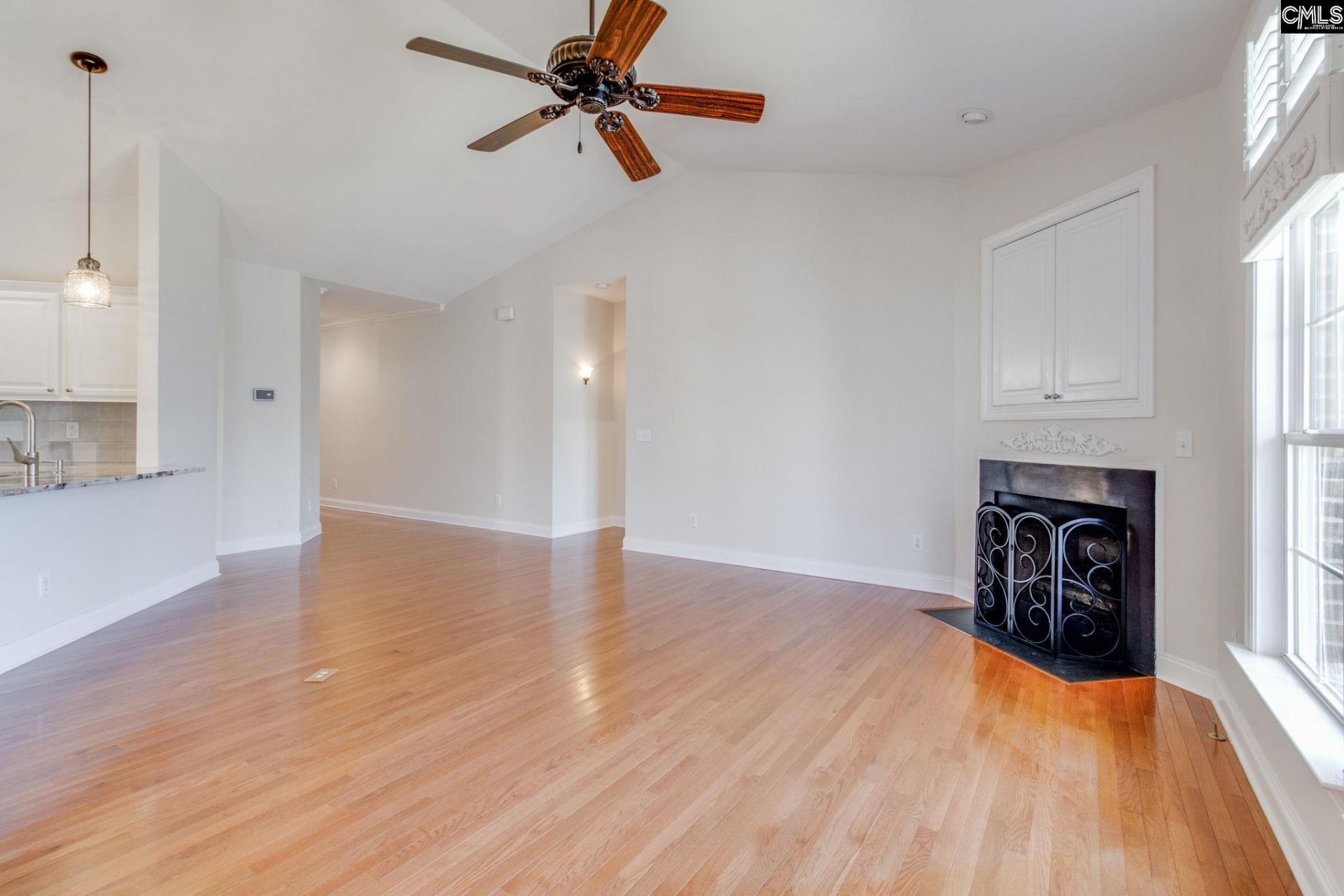 192 Palm Street Photo 10