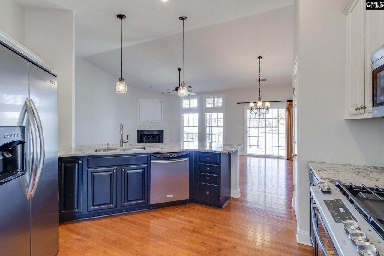 192 Palm Street Photo 12