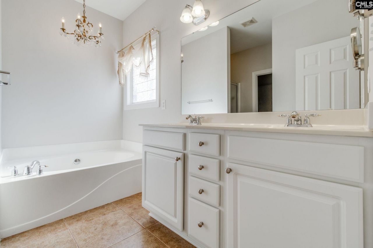 192 Palm Street Photo 19