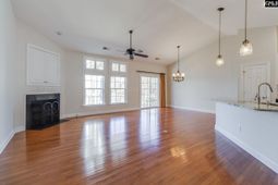 192 Palm Street photo 4