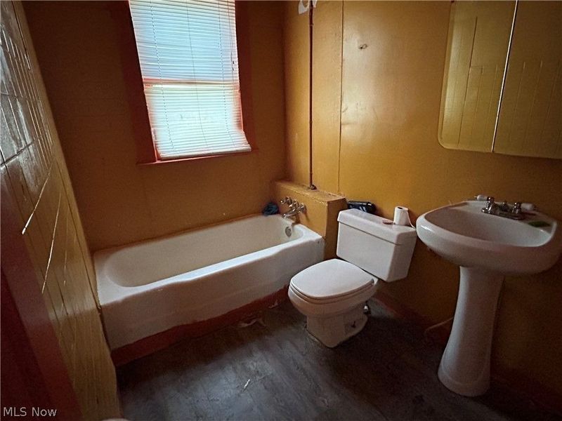 3548 W 63rd Street, Cleveland, OH 44102 Photo 24