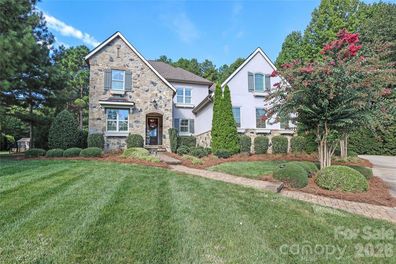 13418 Castleford Drive, Mint Hill, NC 28227 Main Photo