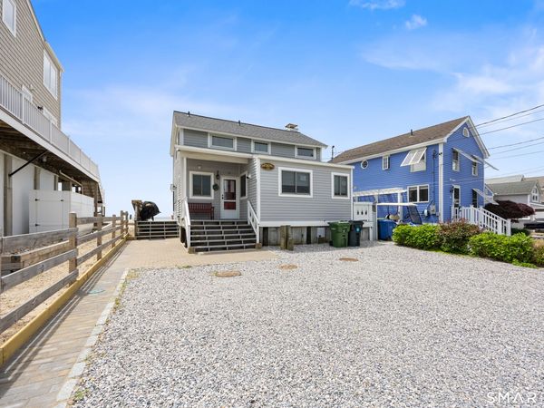 33 Beach West, Old Saybrook, CT 06475