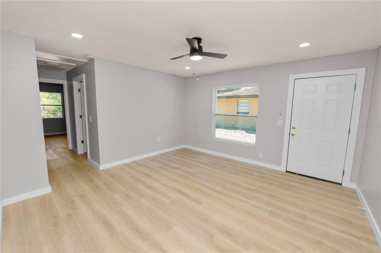 2493 Chestnut Woods Drive, Unit 2495, Lakeland, FL 33815 Photo