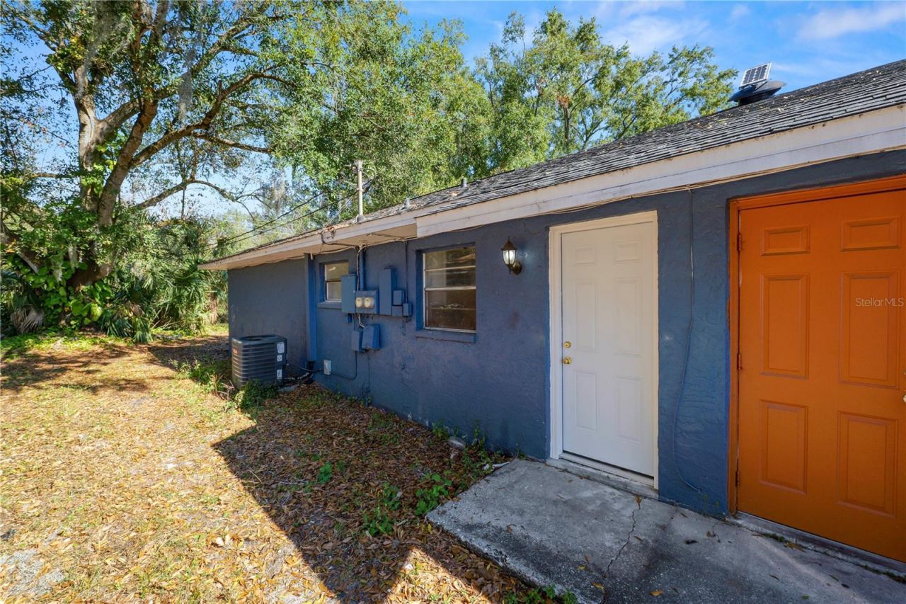 2493 Chestnut Woods Drive, Unit 2495, Lakeland, FL 33815 Photo