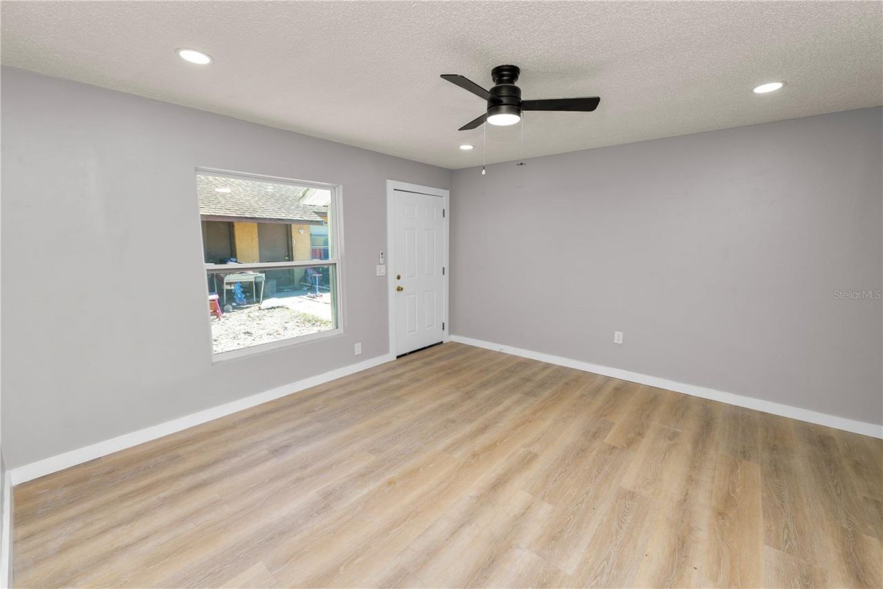 2493 Chestnut Woods Drive, Unit 2495, Lakeland, FL 33815 Photo