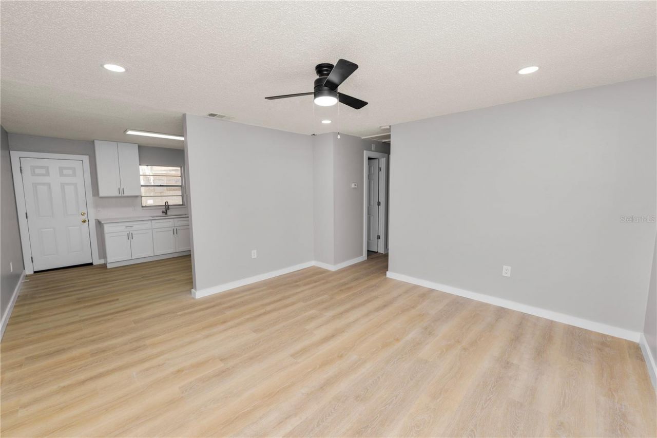 2493 Chestnut Woods Drive, Unit 2495, Lakeland, FL 33815 Photo