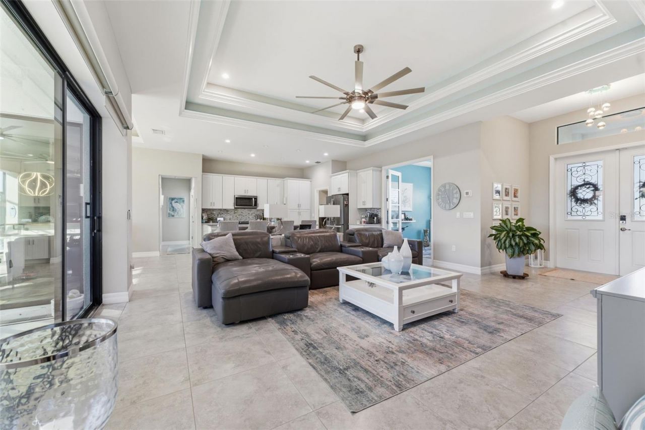 2115 SW 17th Place, Cape Coral, FL 33991 Photo