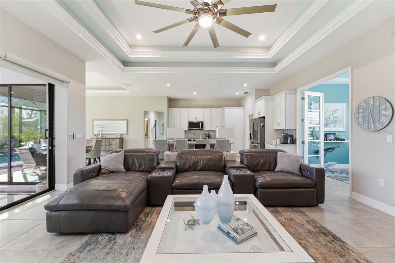 2115 SW 17th Place, Cape Coral, FL 33991 Photo