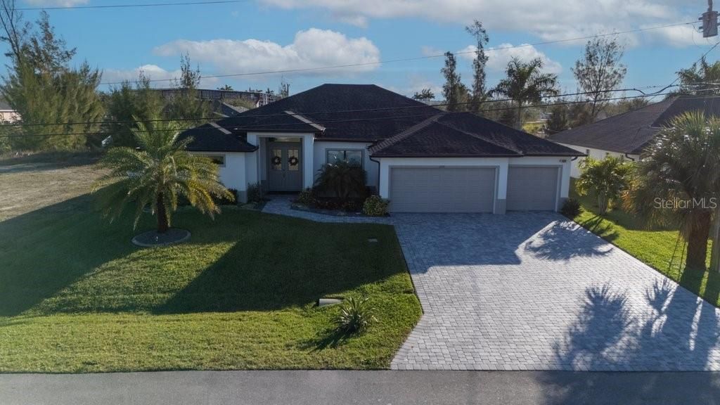 2115 SW 17th Place, Cape Coral, FL 33991 Photo