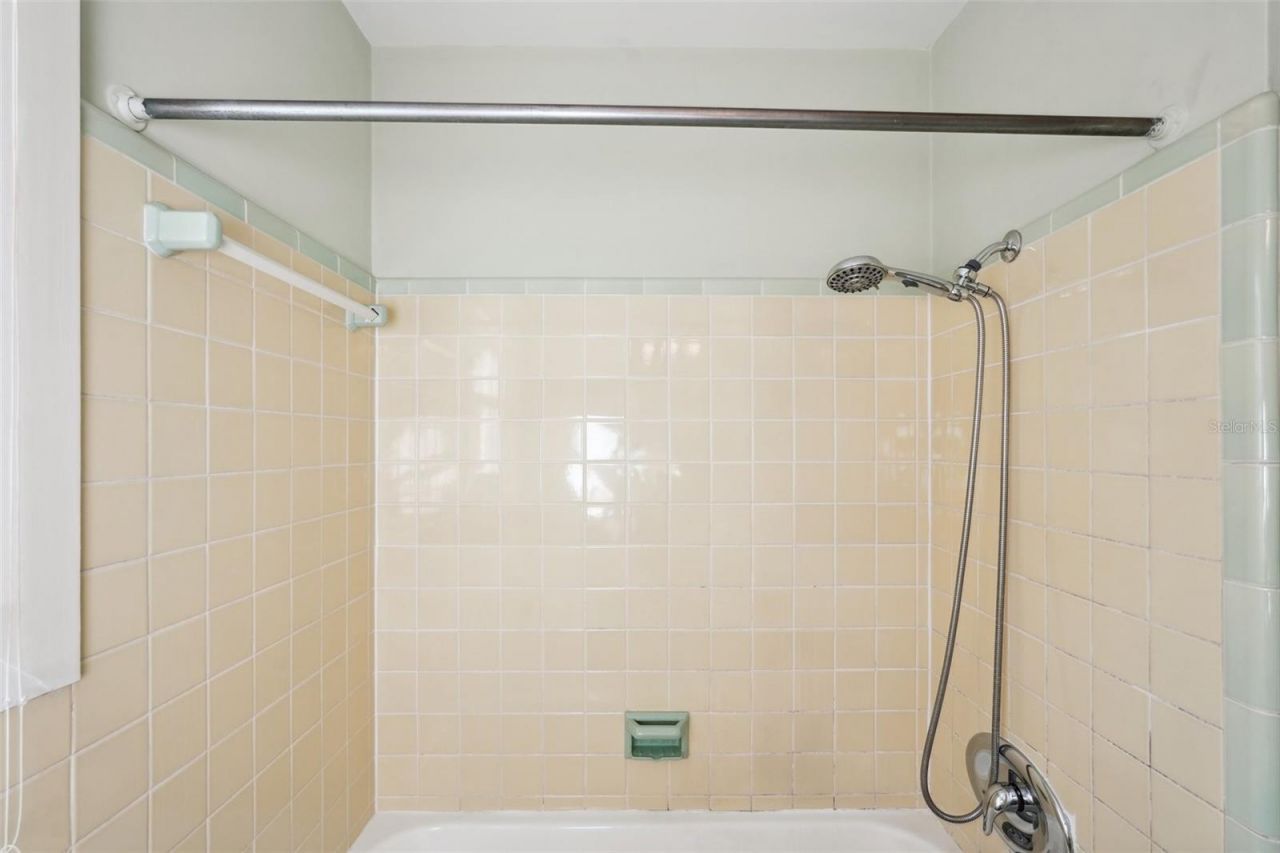 349 Scott Avenue, Sarasota, FL 34243 Photo