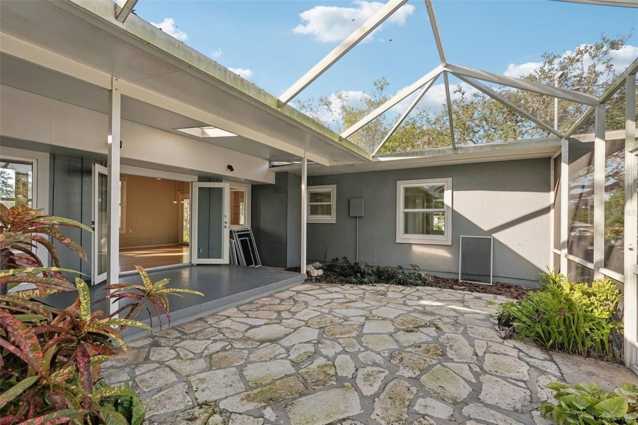 349 Scott Avenue, Sarasota, FL 34243 Photo