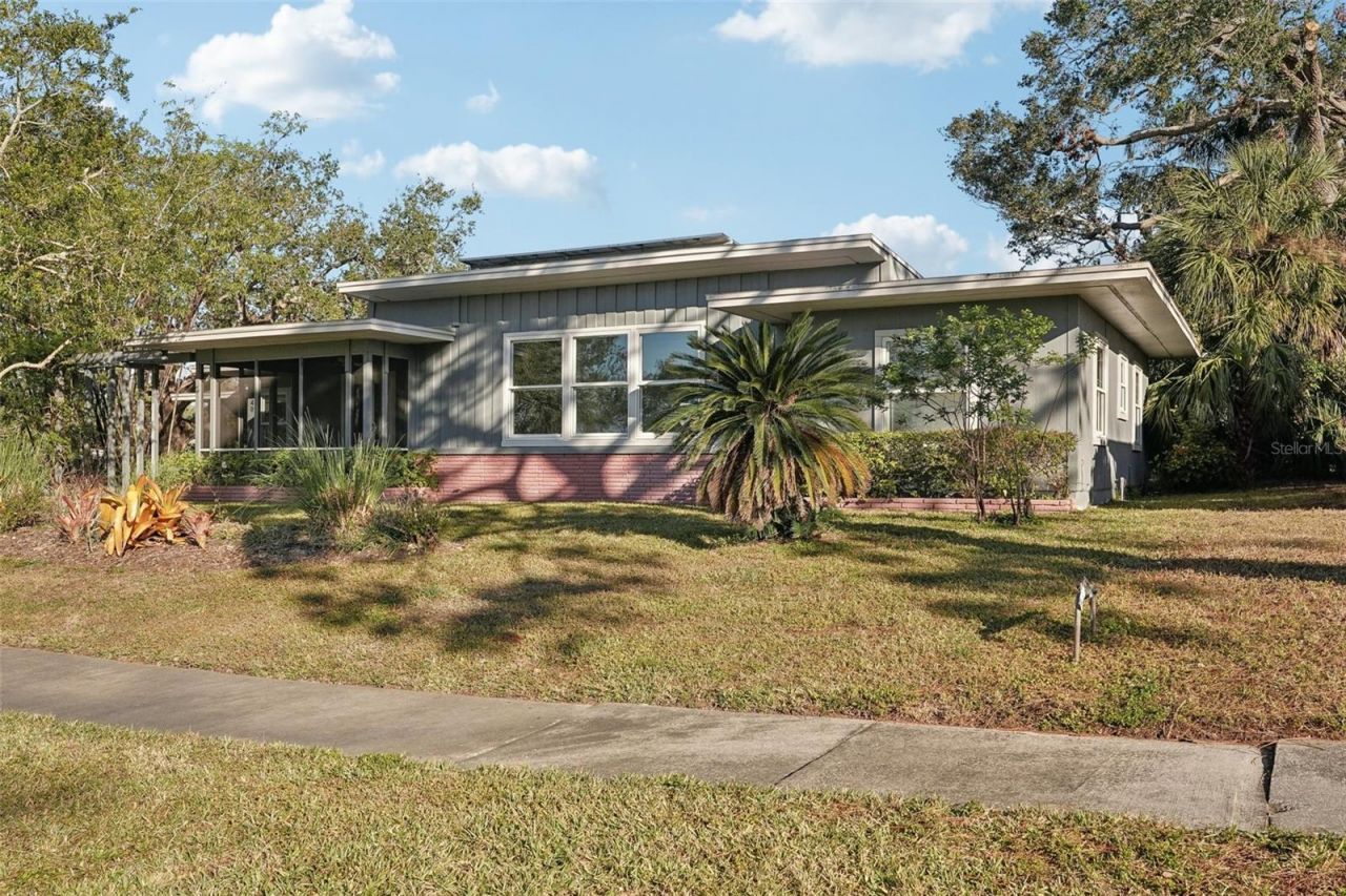 349 Scott Avenue, Sarasota, FL 34243 Photo