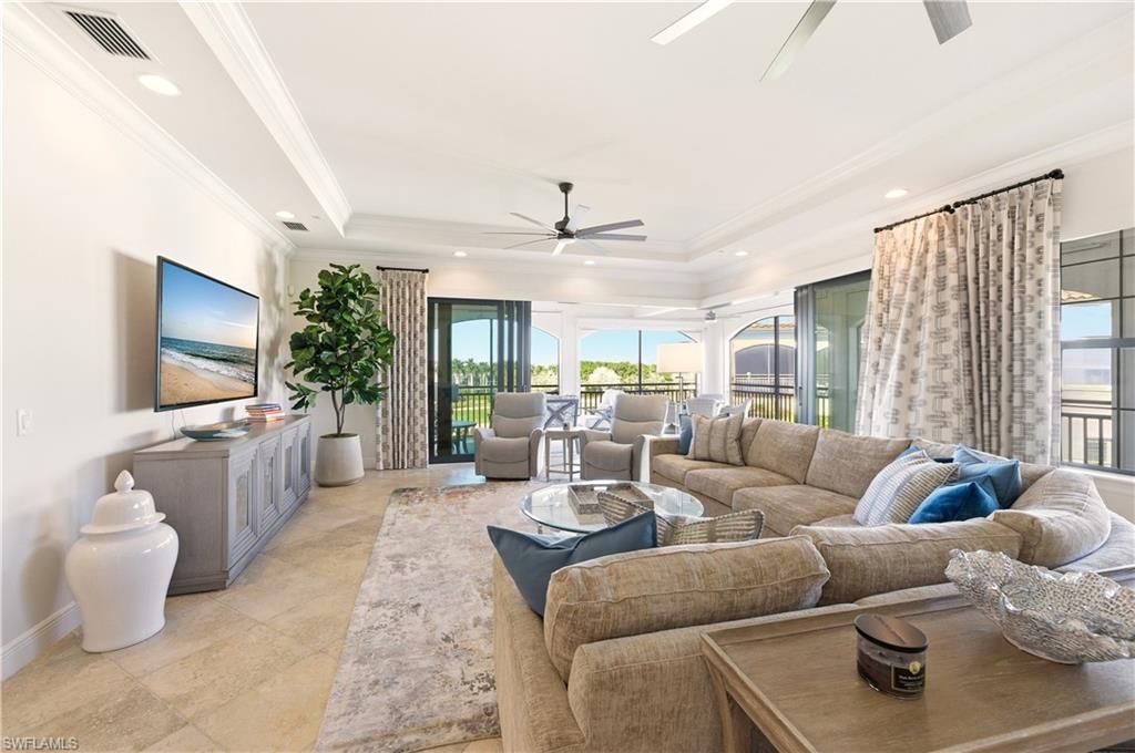 2555 Marquesa Royale Ln, Unit 1-302, Naples, FL 34109 Photo
