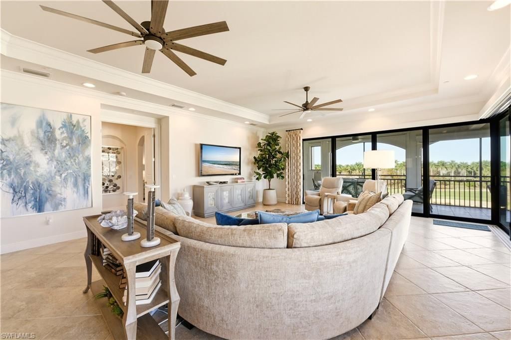 2555 Marquesa Royale Ln, Unit 1-302, Naples, FL 34109 Photo