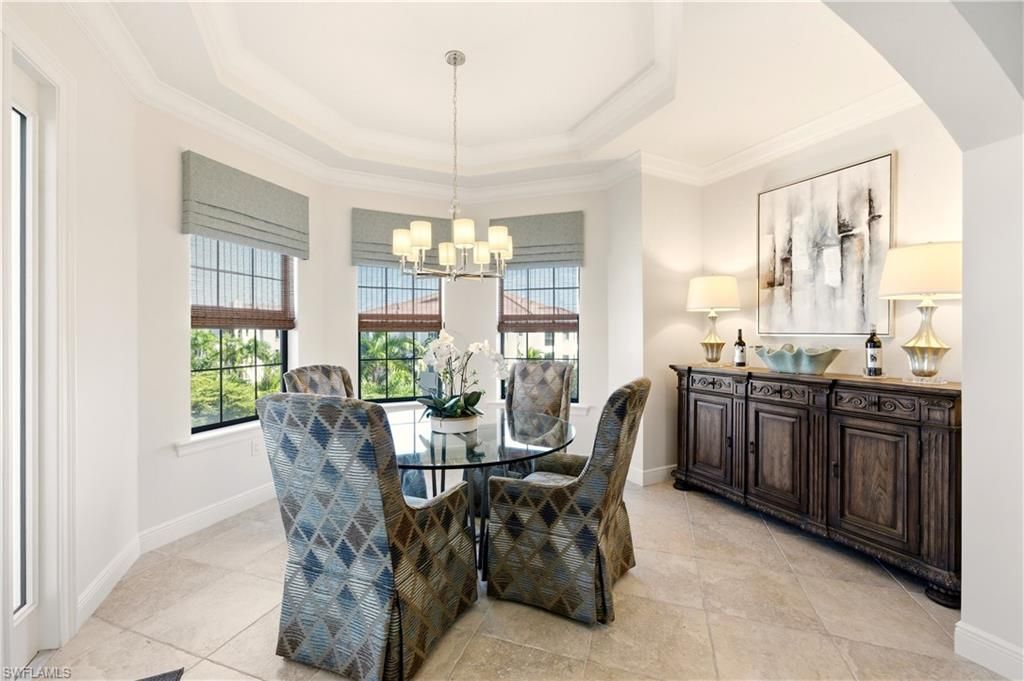 2555 Marquesa Royale Ln, Unit 1-302, Naples, FL 34109 Photo