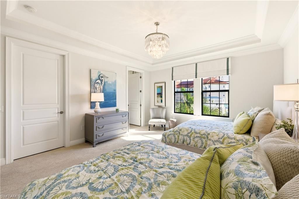 2555 Marquesa Royale Ln, Unit 1-302, Naples, FL 34109 Photo