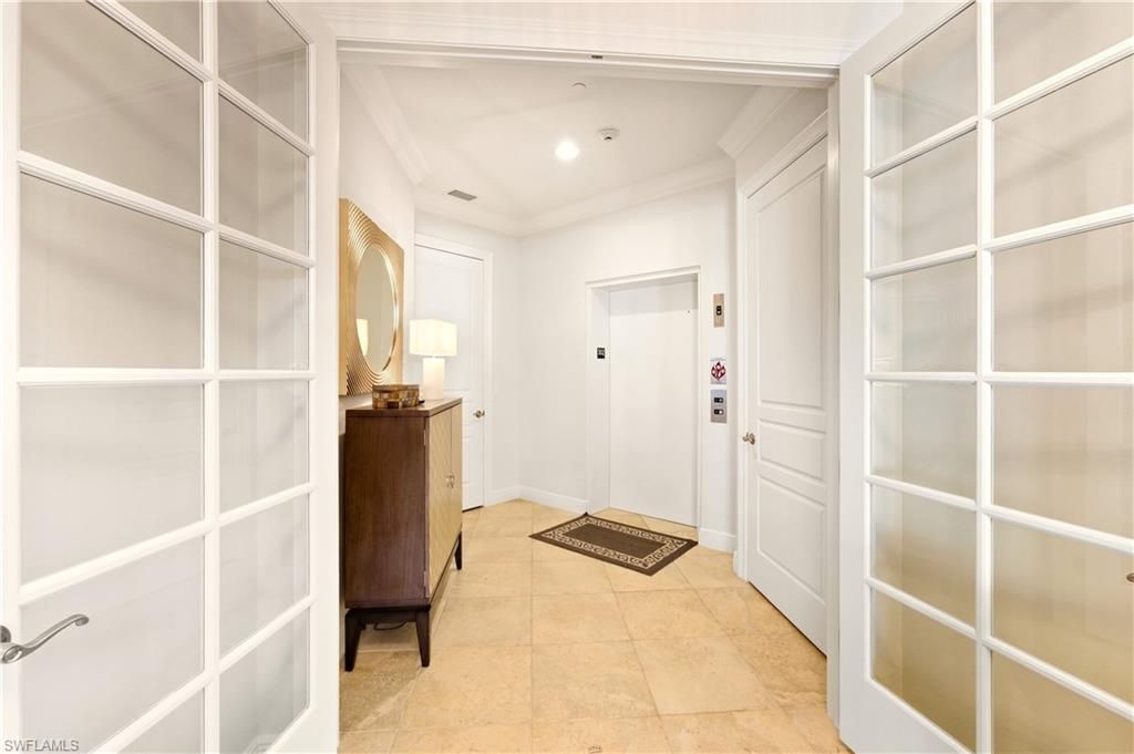 2555 Marquesa Royale Ln, Unit 1-302, Naples, FL 34109 Photo