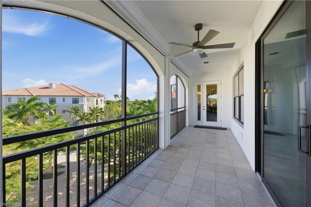 2555 Marquesa Royale Ln, Unit 1-302, Naples, FL 34109 Photo
