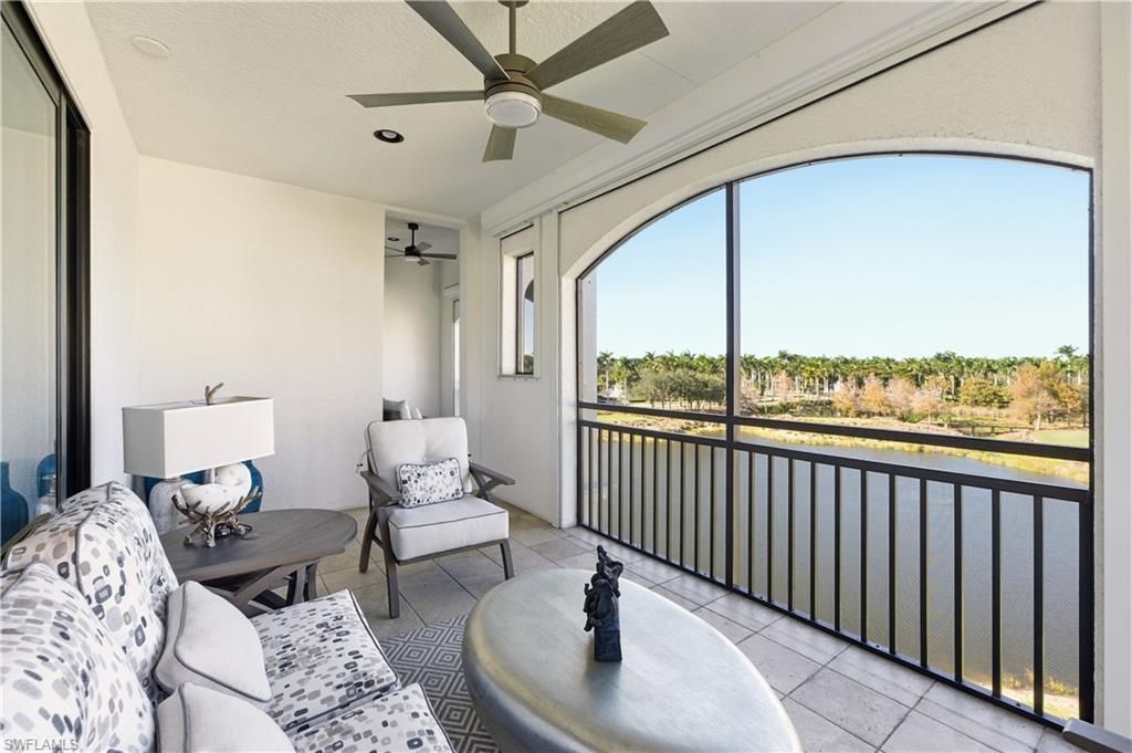 2555 Marquesa Royale Ln, Unit 1-302, Naples, FL 34109 Photo