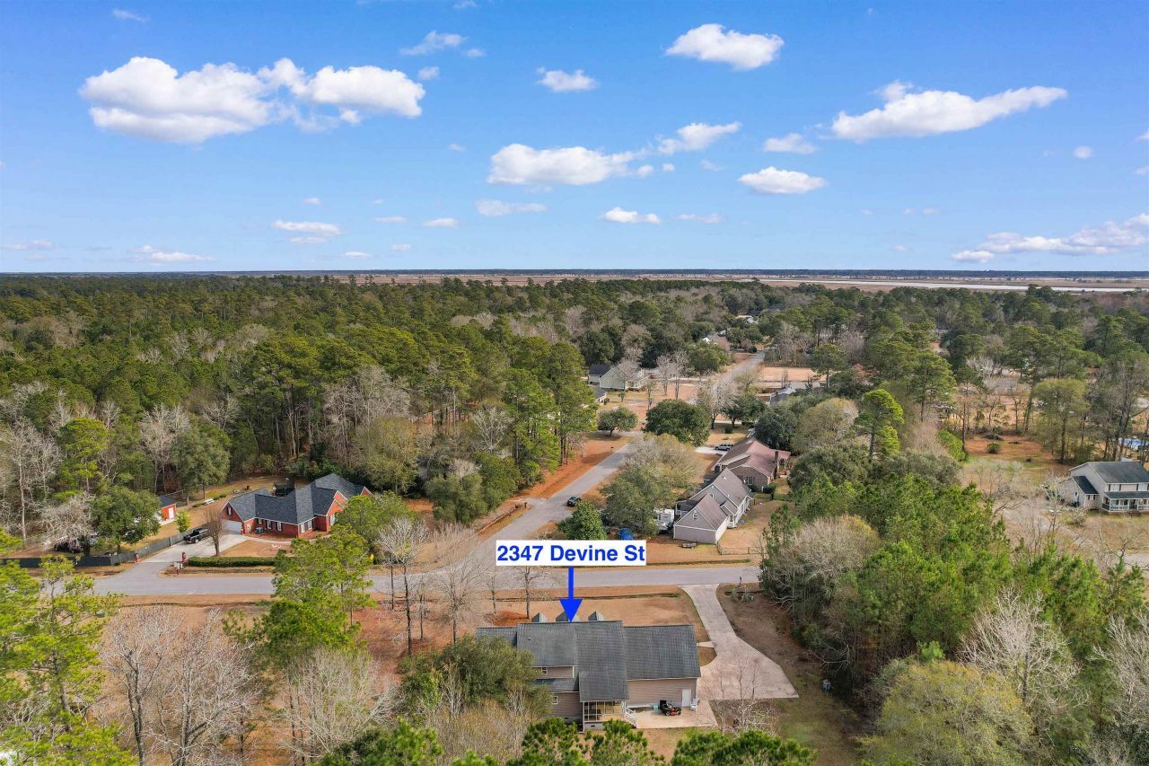 2347 Devine St. Photo 34