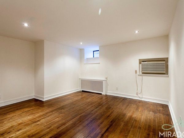 304 E 20th Street , Unit LLH, Manhattan, NY 10003