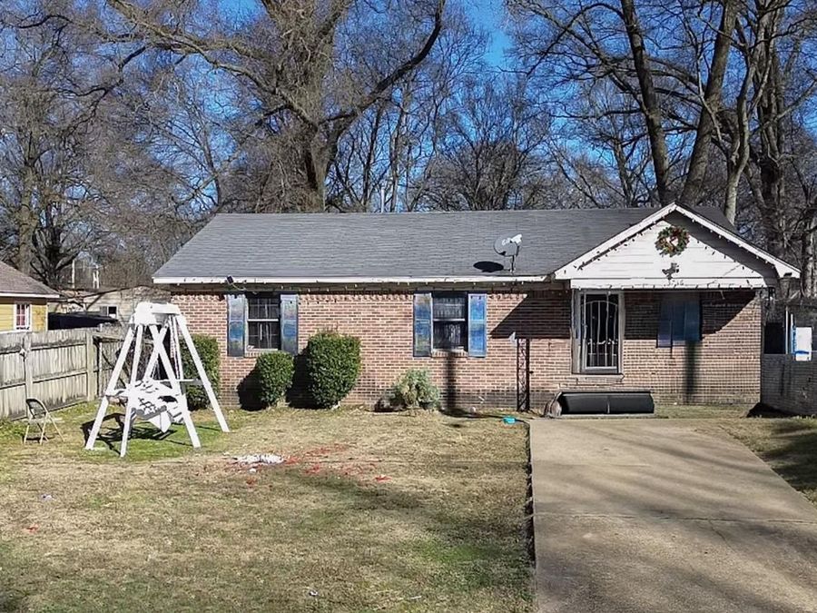 Property Image 1